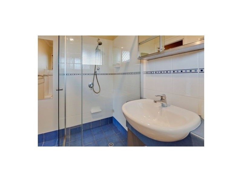 5 Effra St, Wishart QLD 4122