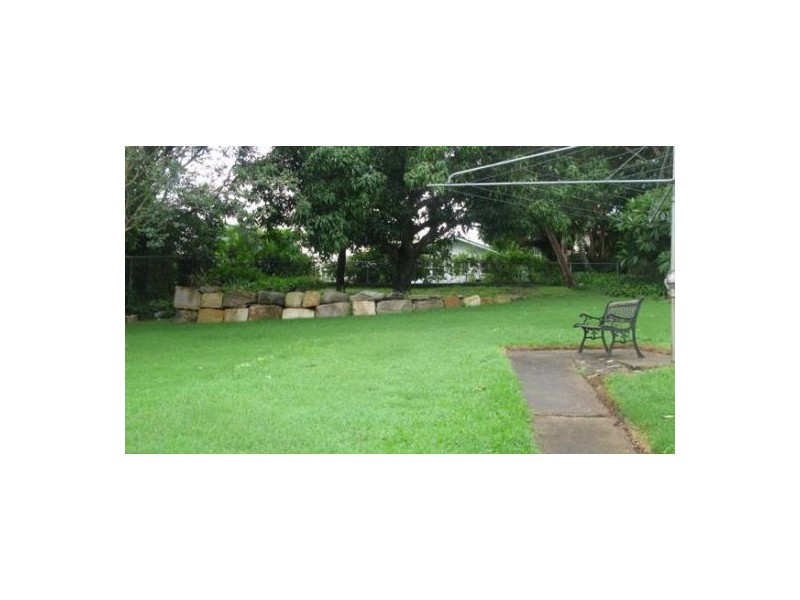 100 Hoff Street, Mount Gravatt East QLD 4122