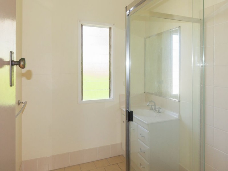 28 Dunbar St, Mount Gravatt East QLD 4122