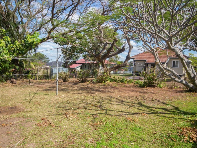 28 Dunbar St, Mount Gravatt East QLD 4122