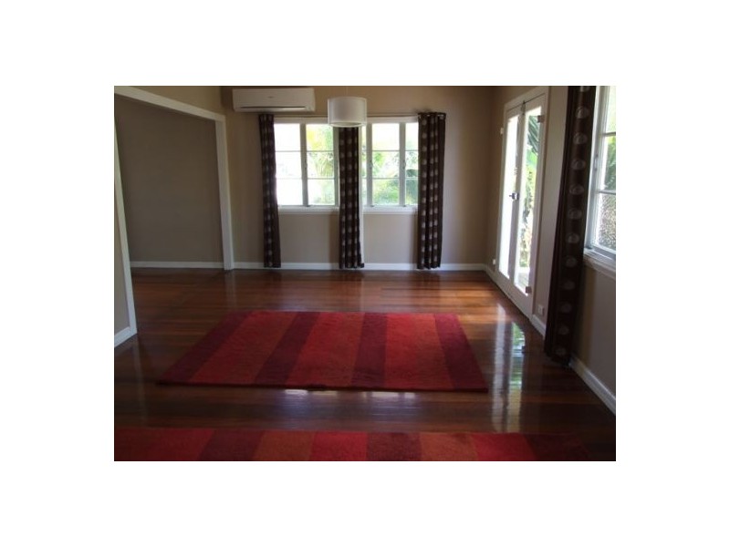 124 Hertford Street, Upper Mount Gravatt QLD 4122