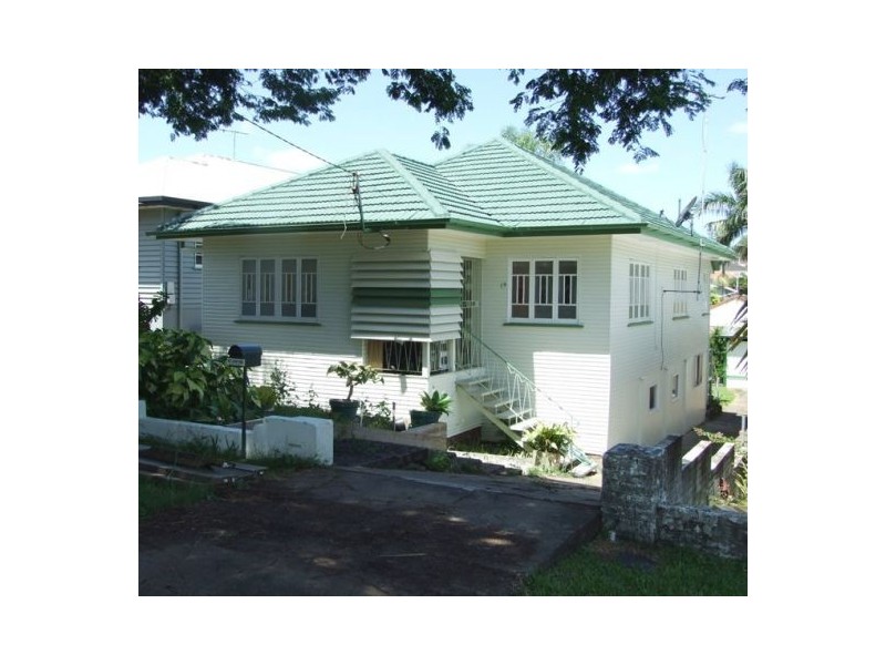 19 Amega St, Mount Gravatt East QLD 4122