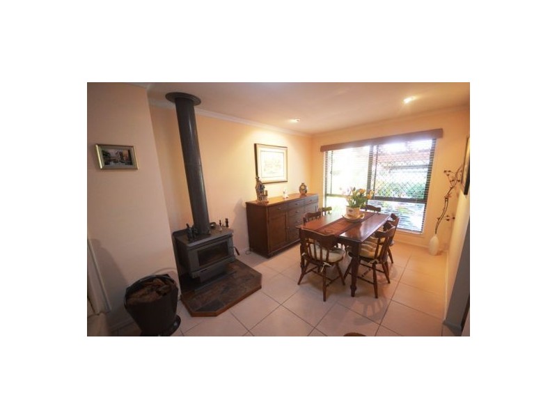 24 Chelva Street, Wishart QLD 4122