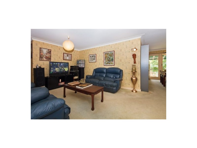 12 Balloch Street, Wishart QLD 4122