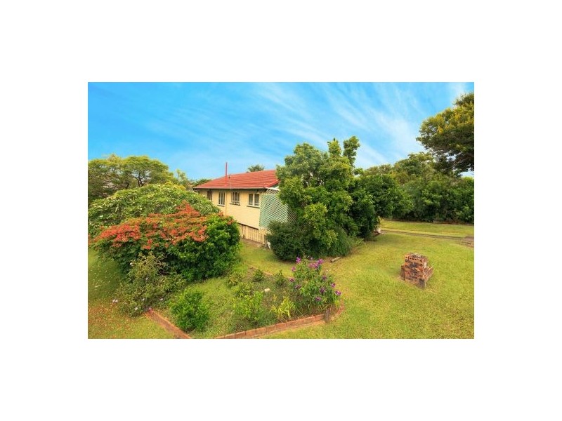 2 Tivela Street, Mansfield QLD 4122