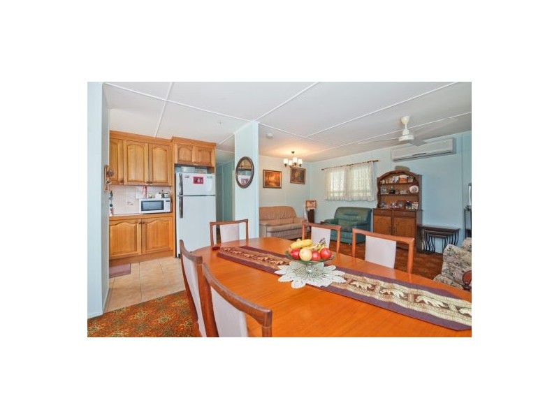 2 Tivela Street, Mansfield QLD 4122