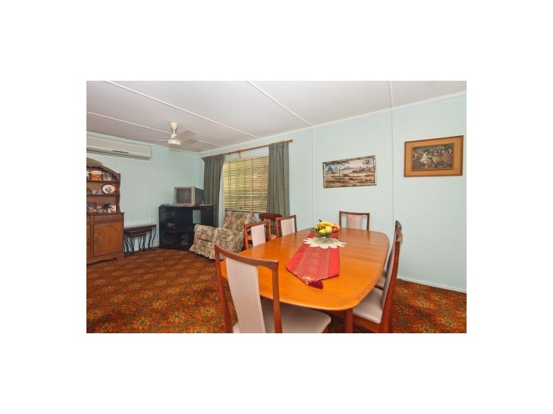 2 Tivela Street, Mansfield QLD 4122