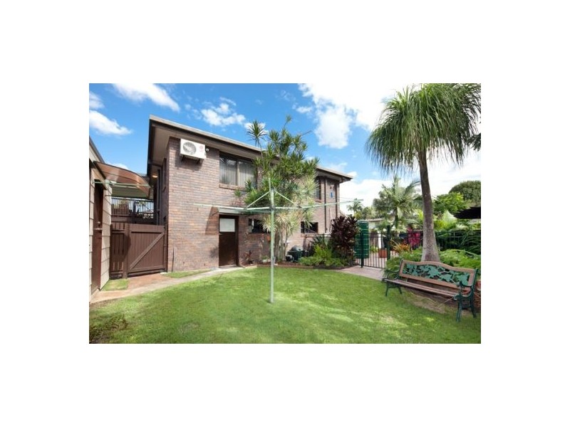 2 Cary Street, Mount Gravatt East QLD 4122
