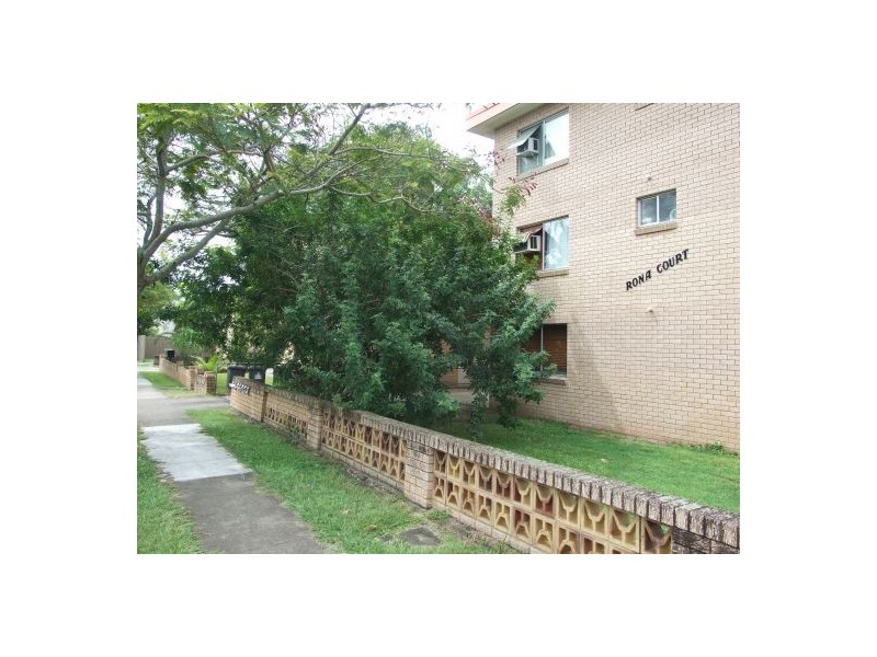 Unit 2/62 Earl Street, Greenslopes QLD 4120