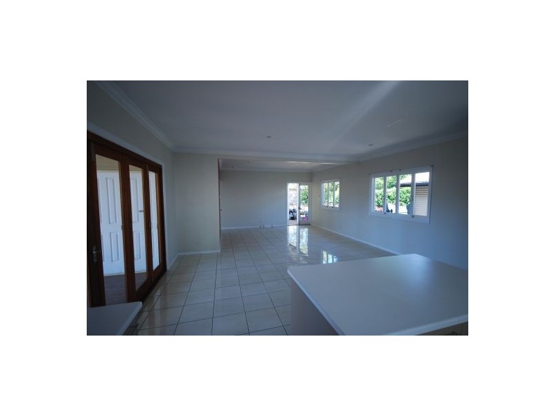 26 Wishart Road, Wishart QLD 4122