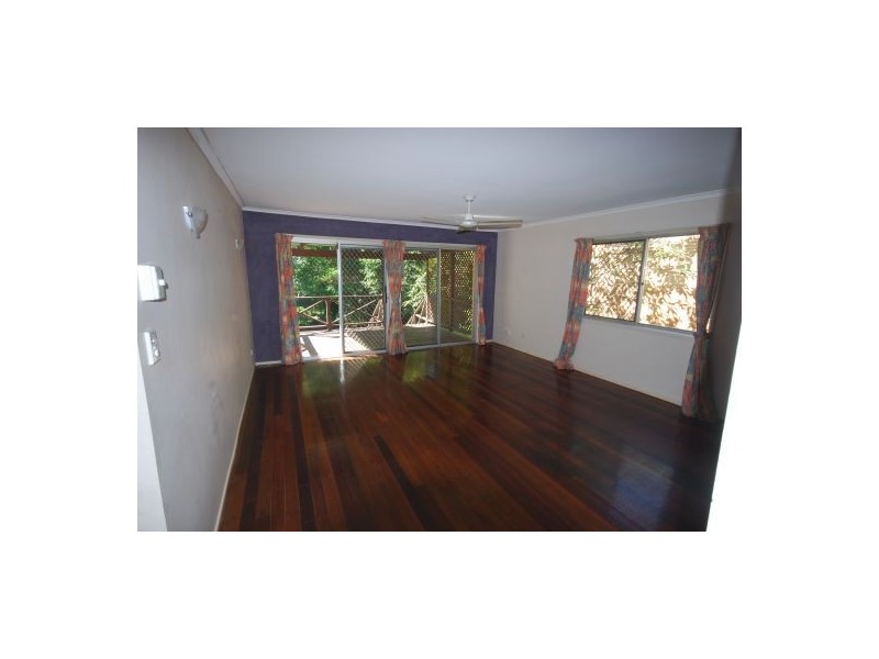 15 Hoad Street, Upper Mount Gravatt QLD 4122