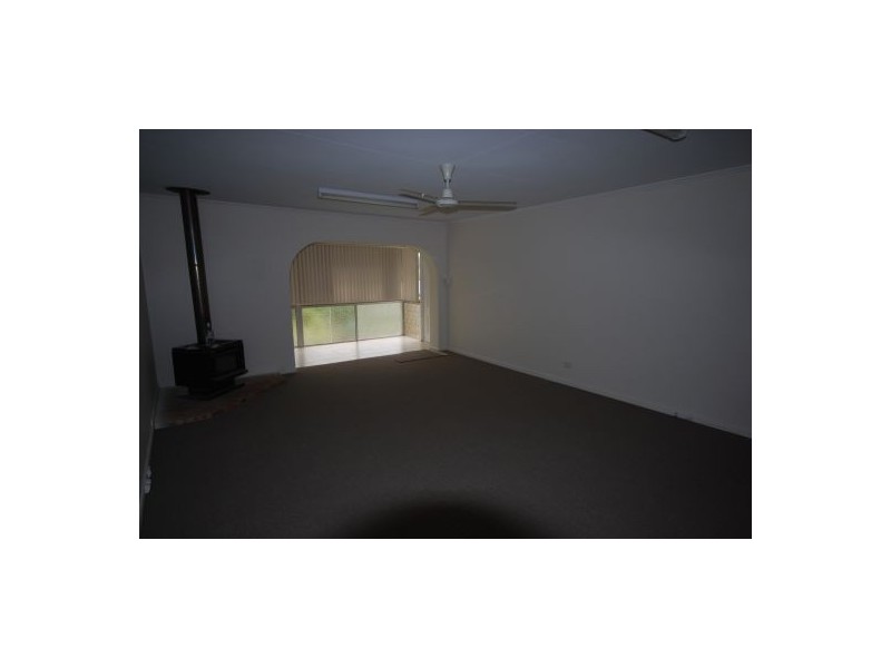 4 Tegula St, Mansfield QLD 4122