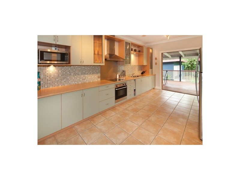 94 Hertford Street, Upper Mount Gravatt QLD 4122