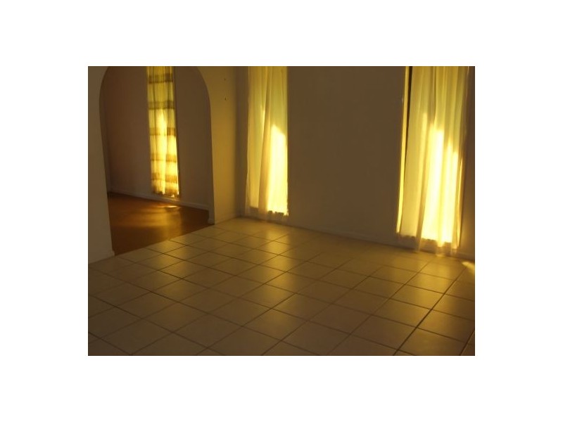 5 Pavuvu Street, Mansfield QLD 4122