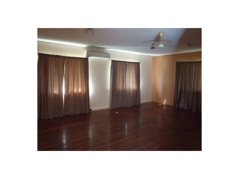 395 Newnham Road, Upper Mount Gravatt QLD 4122