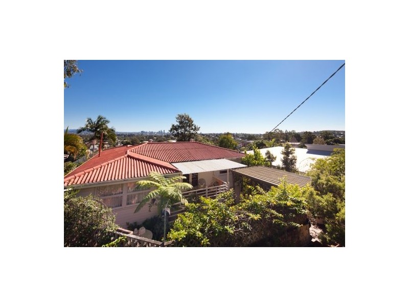 40 Dagmar Street, Holland Park West QLD 4121