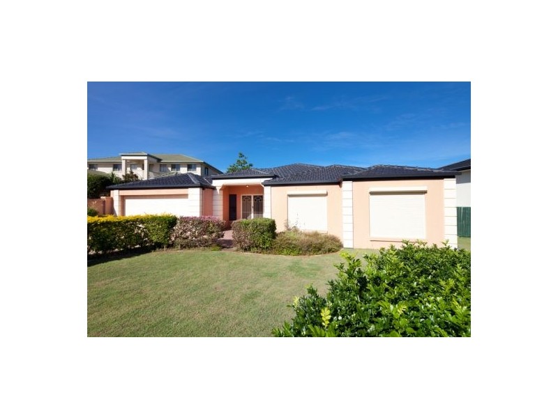 15 Cotswold Place, Wishart QLD 4122