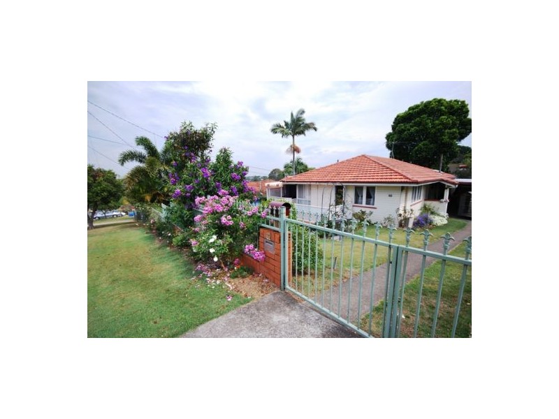 62 Foxglove St, Mount Gravatt East QLD 4122