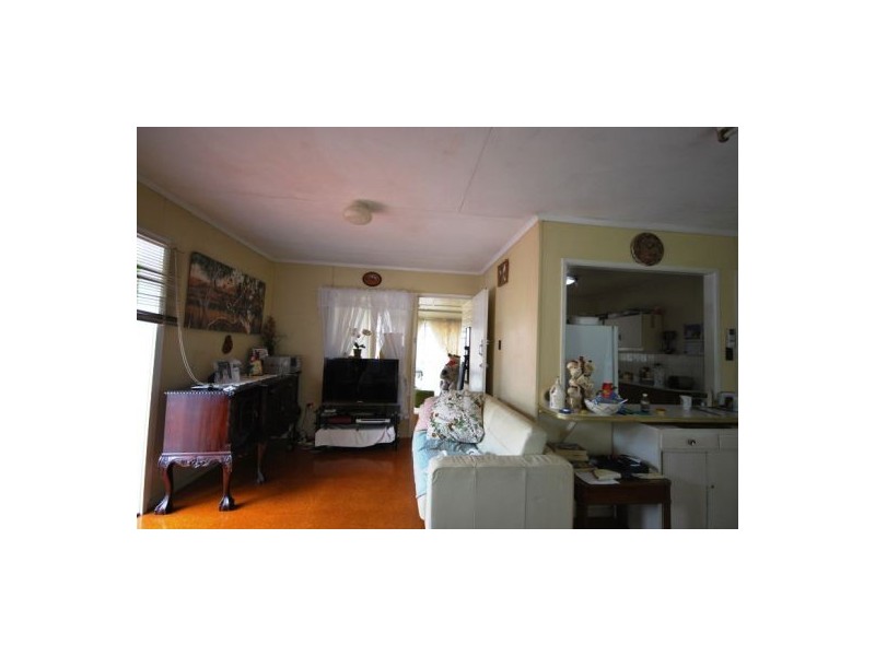 62 Foxglove St, Mount Gravatt East QLD 4122