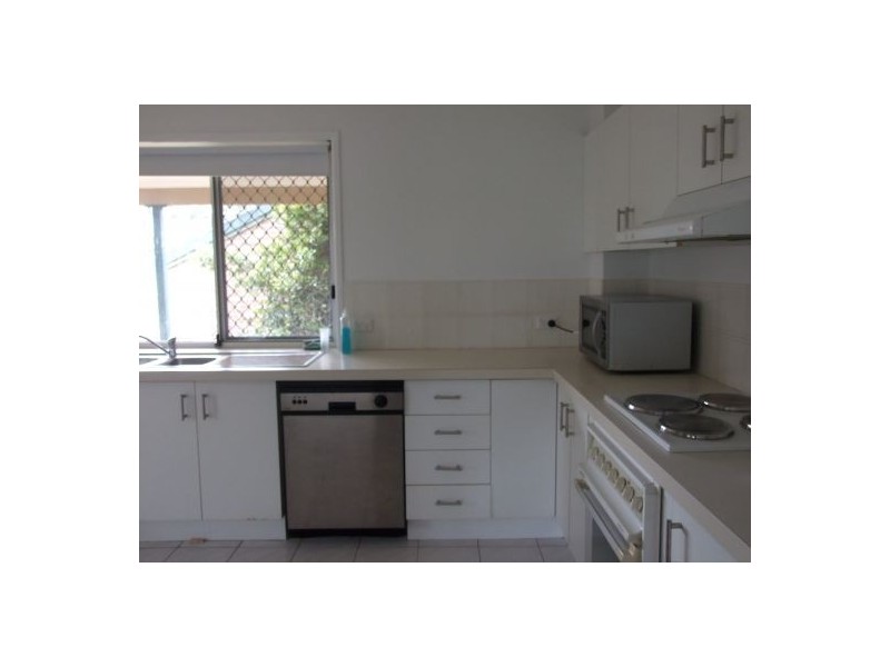 13/5 Rowe Close, Wishart QLD 4122