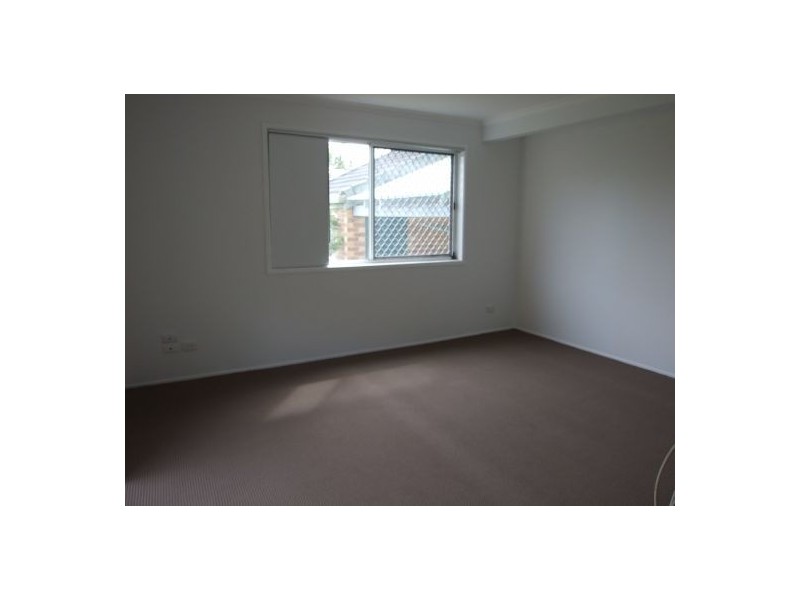 13/5 Rowe Close, Wishart QLD 4122