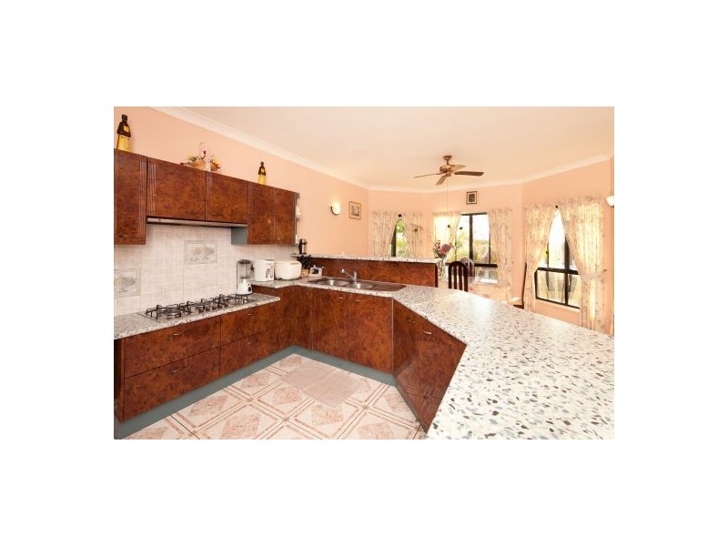 16 Buckinghamia Place, Stretton QLD 4116