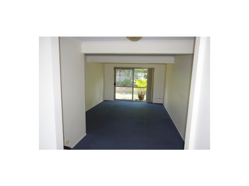 Unit 2/5 Pasley Street, Wishart QLD 4122