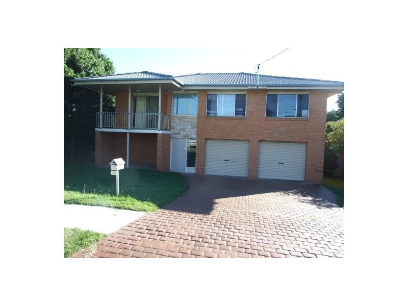 2 Elmfield St, Wishart QLD 4122