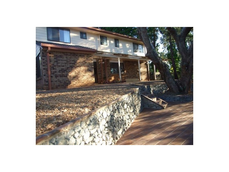 27 Orpheus St, Robertson QLD 4109