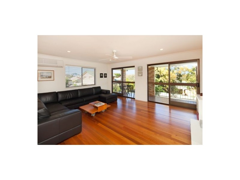 27 Panama St, Wishart QLD 4122