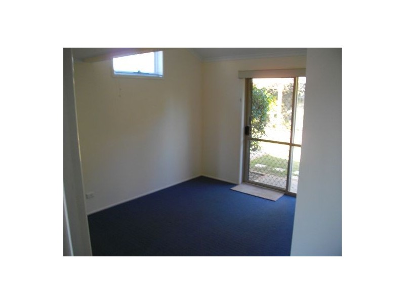 Unit 2 5 Pasley Street, Wishart QLD 4122