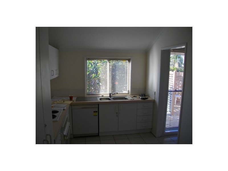 Unit 2 5 Pasley Street, Wishart QLD 4122