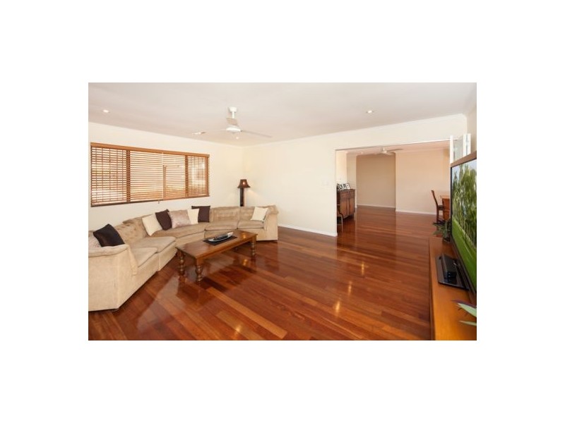 3 Bramwell Street, Eight Mile Plains QLD 4113