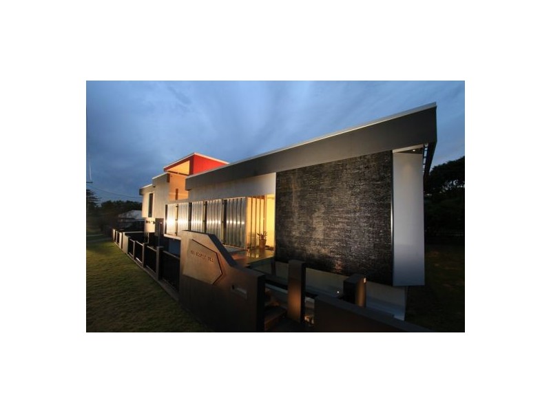 185 Oceana Tce, Lota QLD 4179