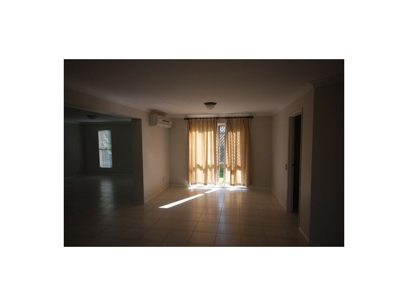 45 Banika Street, Mansfield QLD 4122