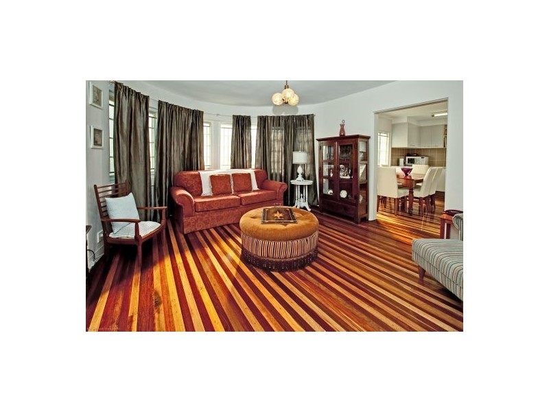 48 Broadwater Road, Mount Gravatt East QLD 4122