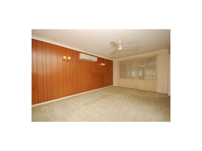 19 Lilyvale Street, Mansfield QLD 4122