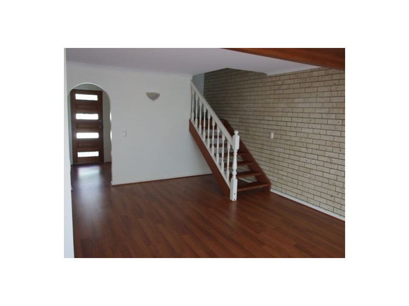 Unit 2 38 Lani Street, Wishart QLD 4122