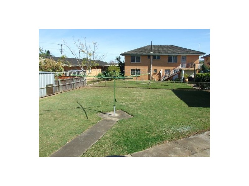 4 Player St, Upper Mount Gravatt QLD 4122