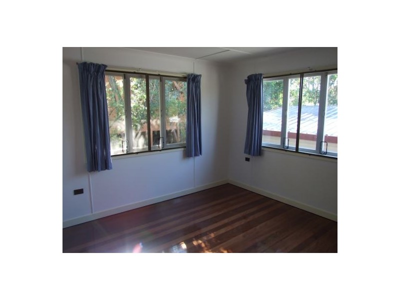 56 Thurlby St, Upper Mount Gravatt QLD 4122