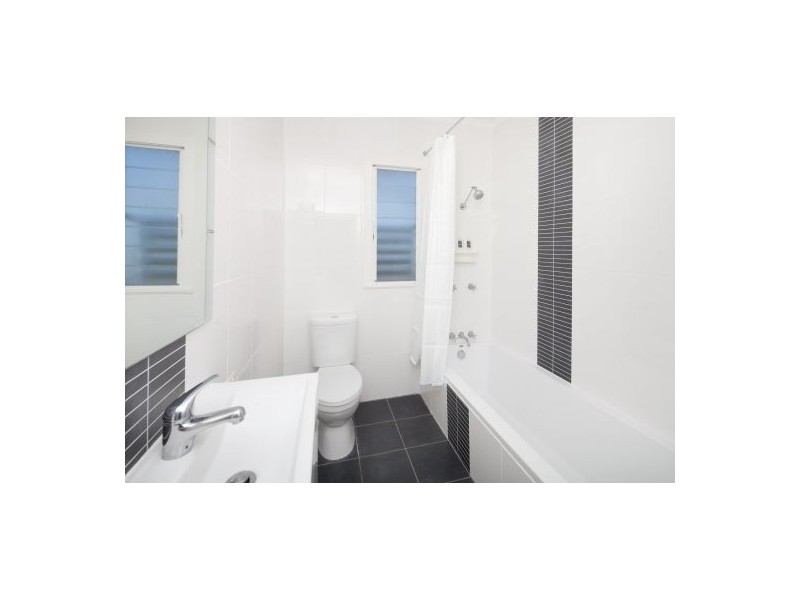 5 Wanda Road, Upper Mount Gravatt QLD 4122