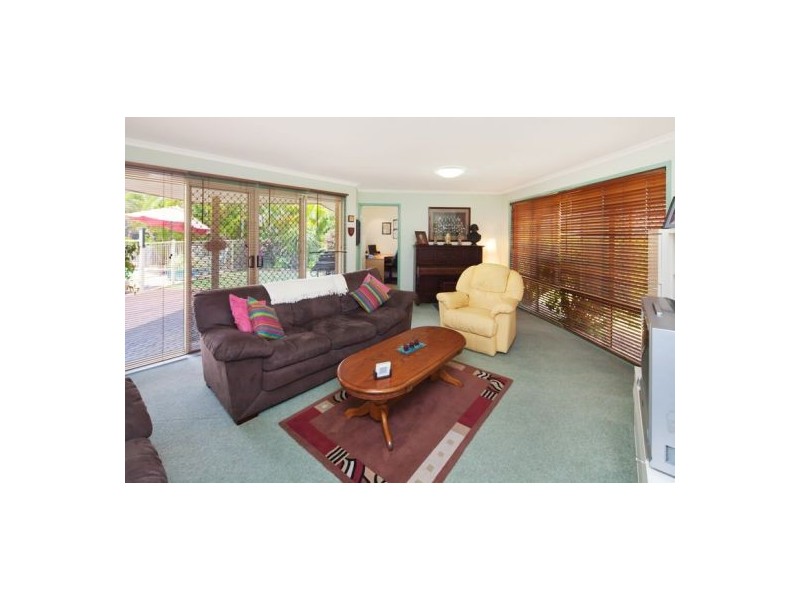 15 Matincock St, Wishart QLD 4122