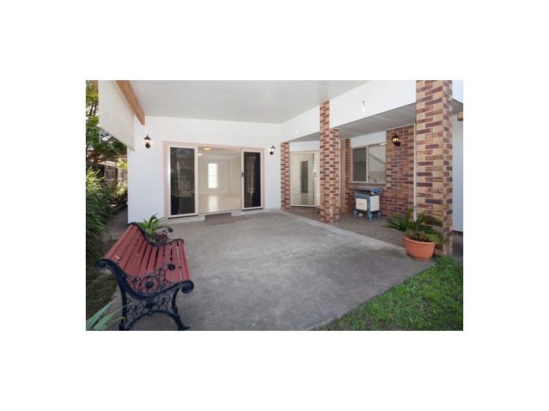 45 Banika Street, Mansfield QLD 4122