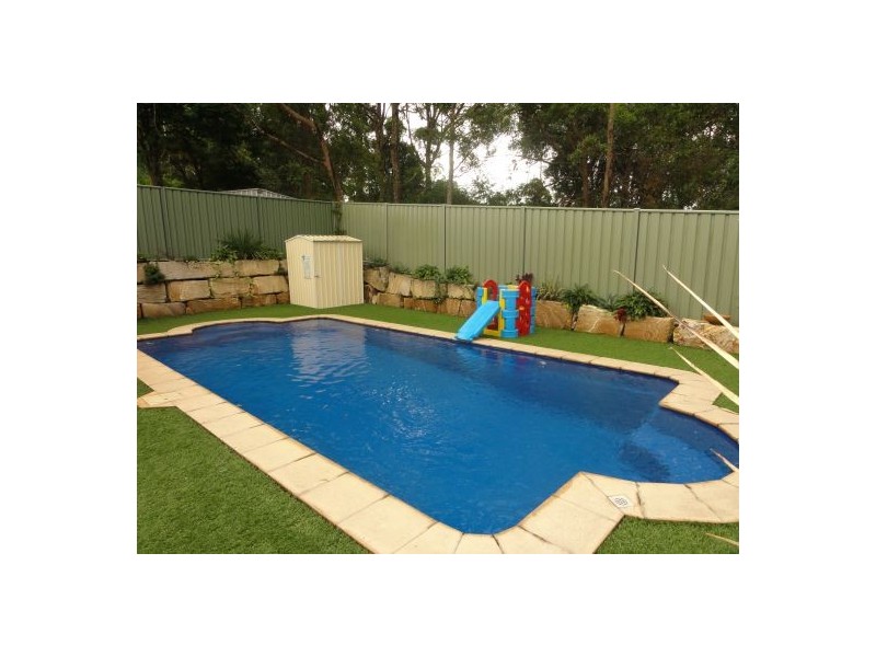 24 Avenell Street, Wishart QLD 4122