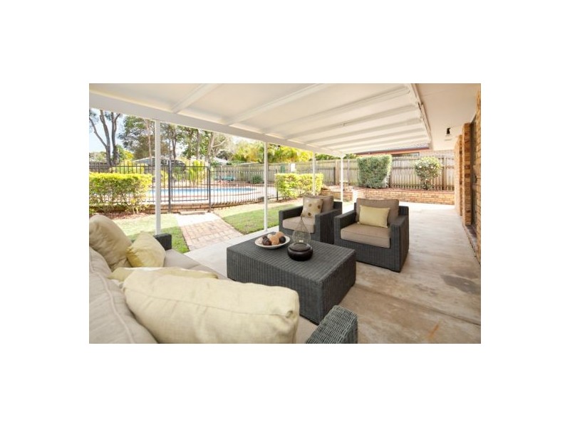 10 Winthrop Street, Wishart QLD 4122