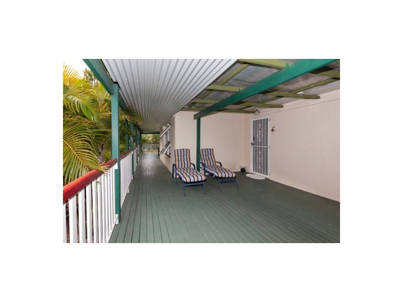 14 Biplex St, Mansfield QLD 4122
