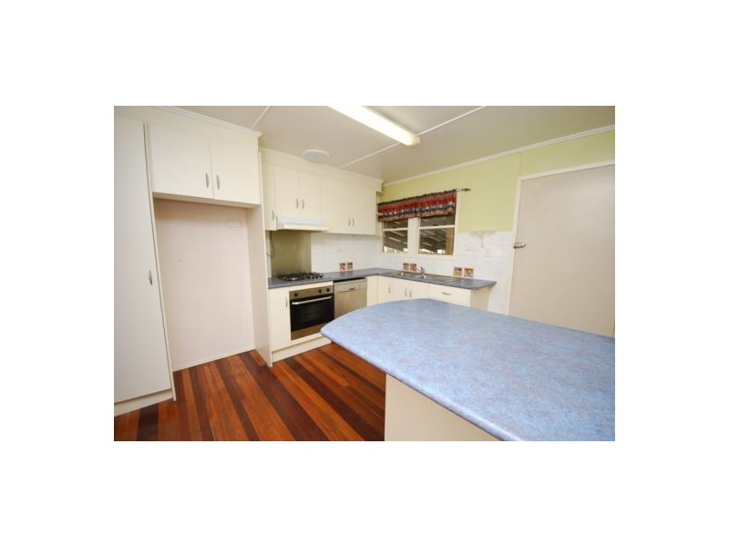 17 Luprena Street, Mansfield QLD 4122