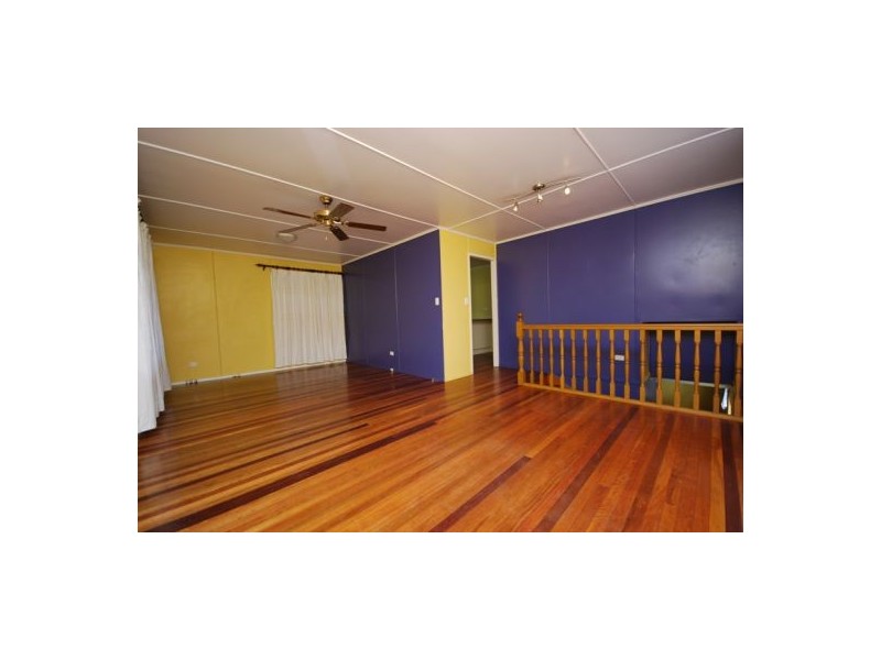 17 Luprena Street, Mansfield QLD 4122