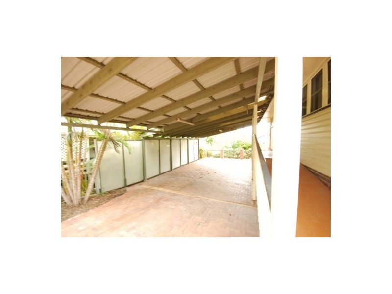 17 Luprena Street, Mansfield QLD 4122