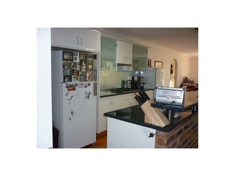 16 Boorala Crescent, Eight Mile Plains QLD 4113